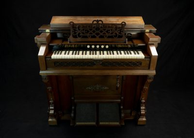 1872 Estey Cabinet Pump Organ (A442)